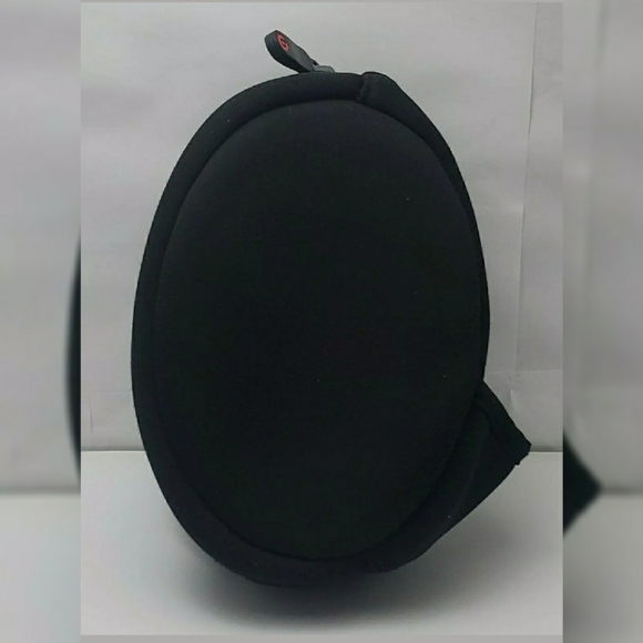 BEATS CASE HEADPHONES - Picture 2 of 5